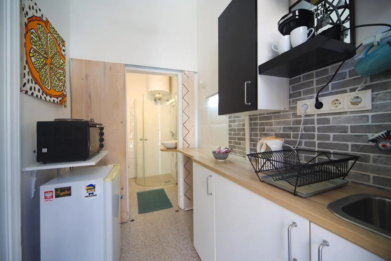 Cosy Studio Apartment With Airconditioner Budapest