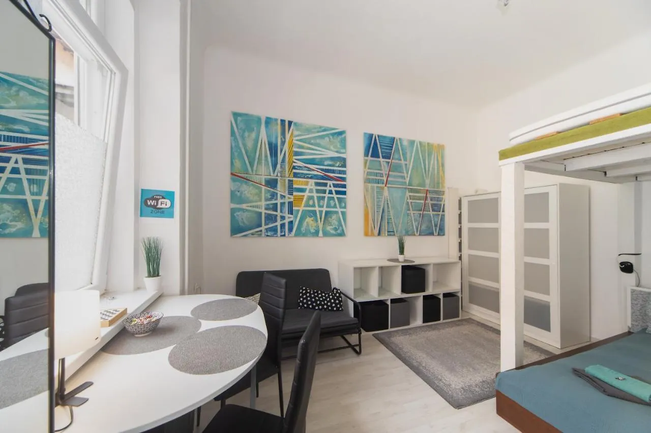 Cosy Studio Apartment With Airconditioner Budapest 0*,  Hungary